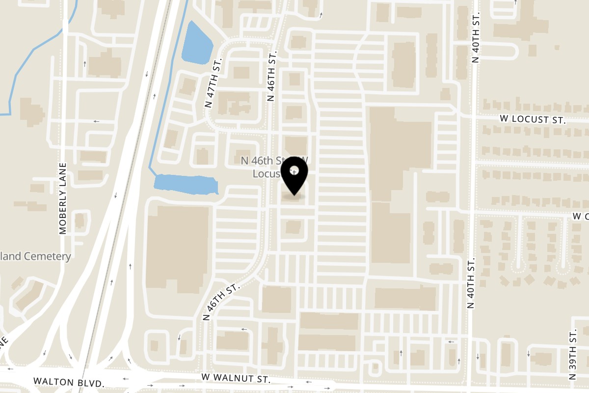 Map showing the location of Napoli's Italian Restaurant on 463 N 46th St in Rogers